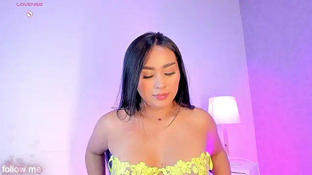 Cameliaa_Smiith webcam