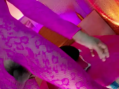 Babyhorsecock webcam