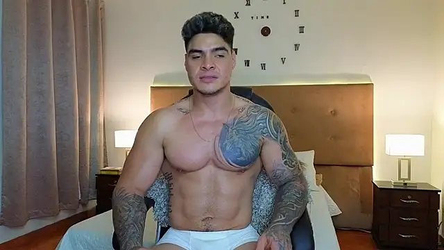 Steven_Velez
