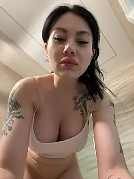 Wet__Bunny webcam