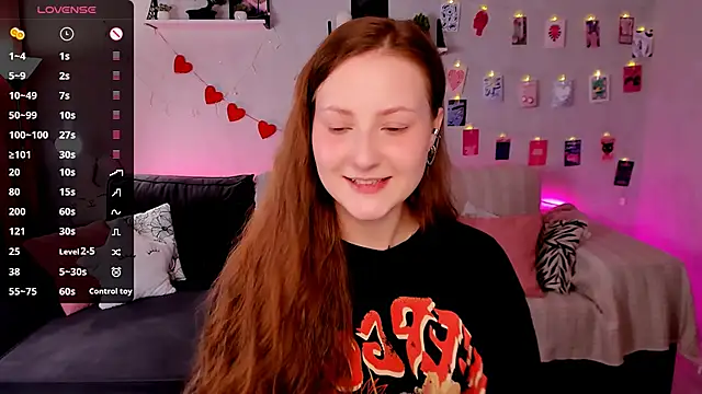 velvet_cherry_ webcam