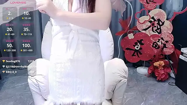 shuimitao520 (F young) - 完成开高射炮喷水票＋国王随机脱掉一件衣服指定动作震震5分钟