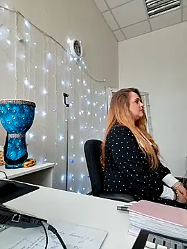 Juicy_PeachLux webcam