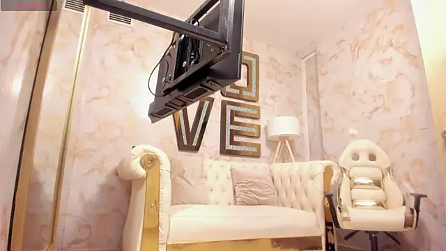 naughty_milf4u_ webcam