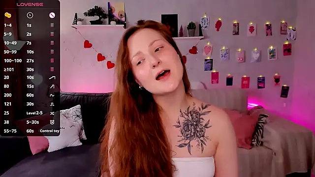 velvet_cherry_ webcam