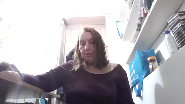 annalive570 - AnnaLive570's free webcam