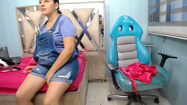 allison_max_tattoo webcam