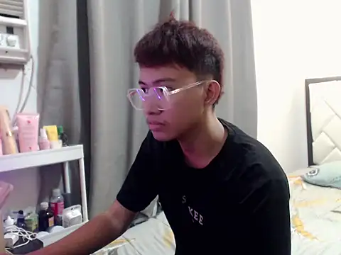 -asiantwink0000- webcam