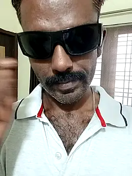 Chocolate_stud10 webcam