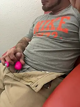 2addictivelyhorny webcam