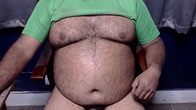 hairysubcub_70 - Hairysubcub_70's free webcam
