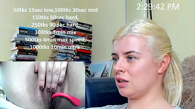 queenofthenighttt webcam