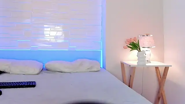 KendallRosse1 webcam