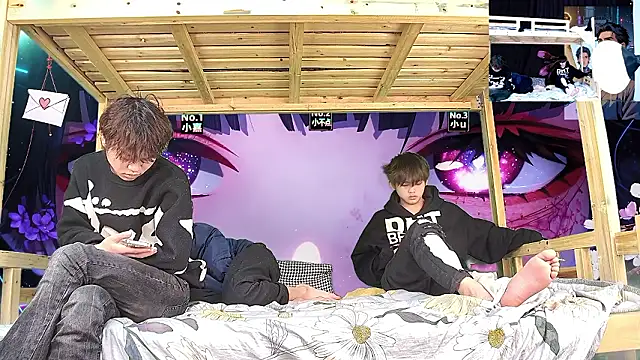 xiaohuangren01 webcam