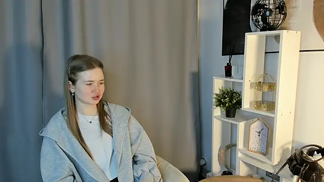 NikolePackham webcam