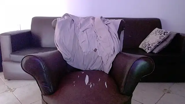 Lindagoddess75 webcam