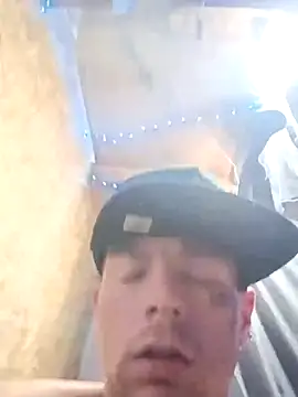 whitetrashsag420 webcam