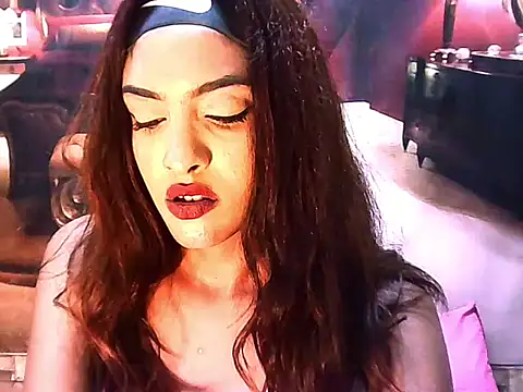 IndianPretty14u2Luv webcam