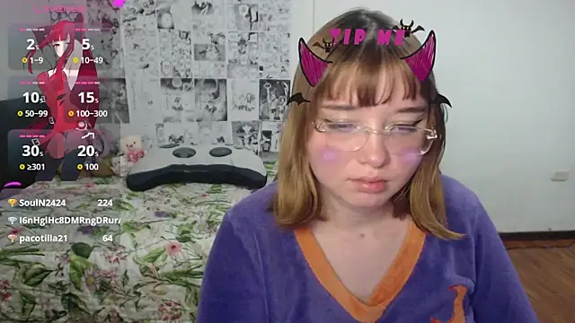 Cherrybloom692 webcam