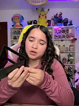 Sweet_sully__ webcam