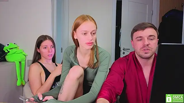 fcjuicy_pussy (Ask my age) - teasing pussy