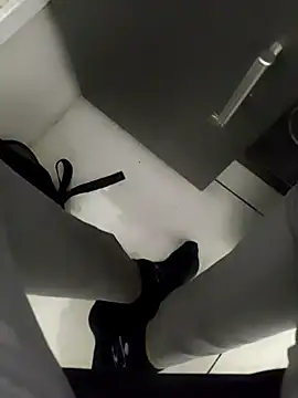 Manforce_Lover webcam