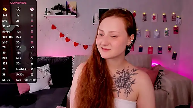 velvet_cherry_ webcam