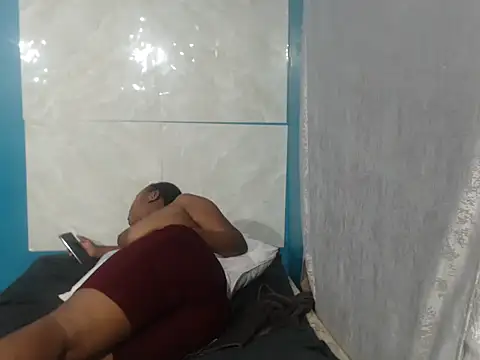 SweetHotPussy_99 webcam