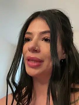 VivienDiamond webcam