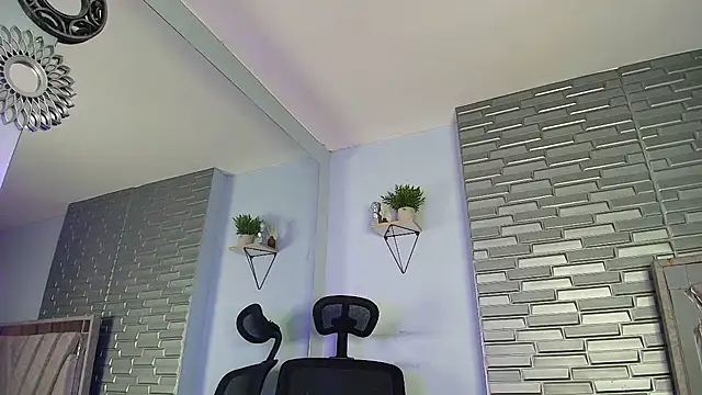 ARON_TAYLER01 webcam