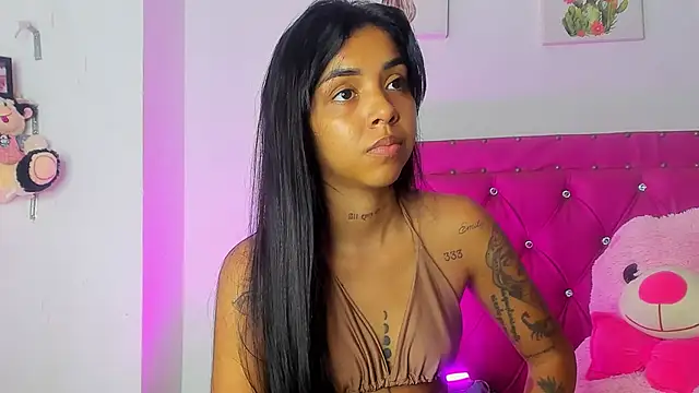 dahiiangomezz webcam