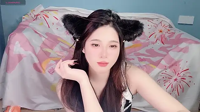 美女Starlets77在线直播