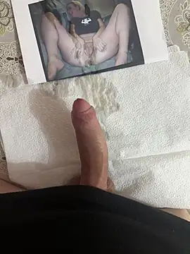 donnydon776 (M twink) - Ejaculare