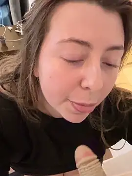 curvyflawless webcam