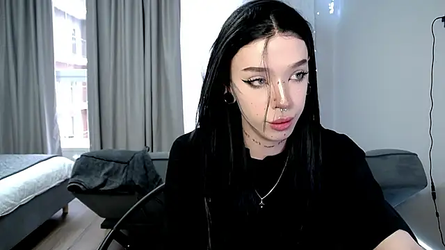 Dasha_WEYT webcam