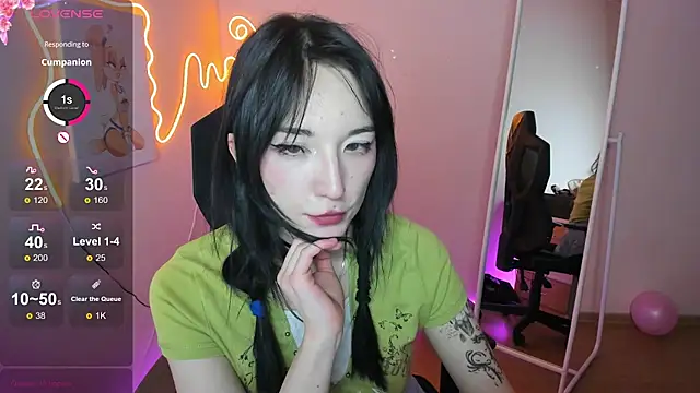 AliceeinWonderlanddd webcam