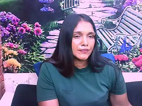 IndianSexyLady20 webcam