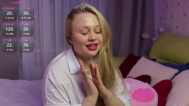 Estella_Elwood webcam