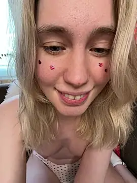LovelyMiu webcam