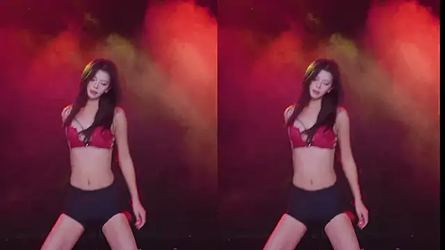 美女SuperGirl-100在线直播