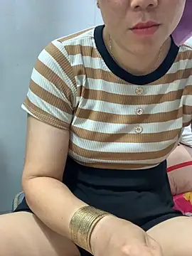 Baby-lovely69 webcam