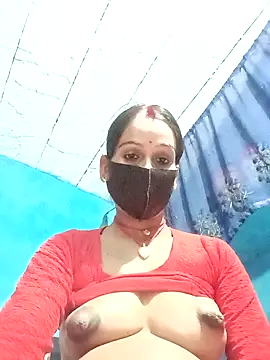 Nandani-758 webcam