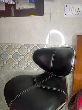 Webcam Model (Oh_Priya)  is live.Free join now!