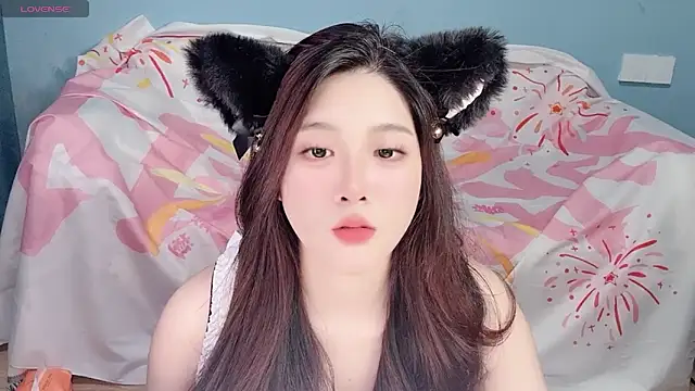 美女Starlets77在线直播