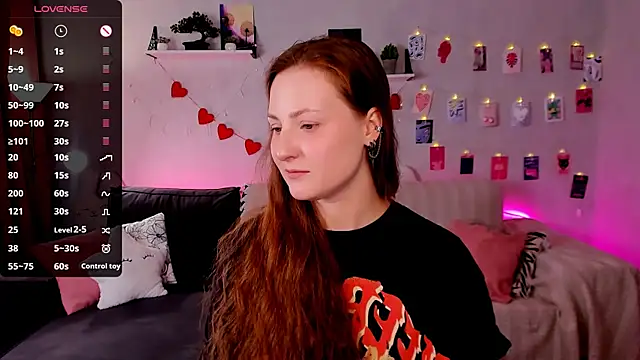 velvet_cherry_ webcam