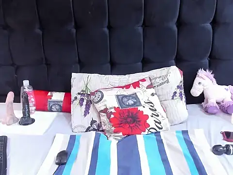 massive_booty25 webcam