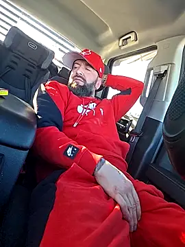 Beardedtattood webcam