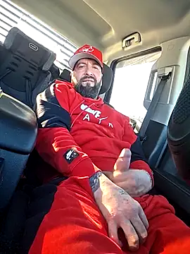 Beardedtattood webcam