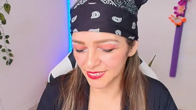 carol_miss2 - Carol_Miss2's free webcam - UK Sex Cams