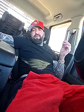 Beardedtattood webcam